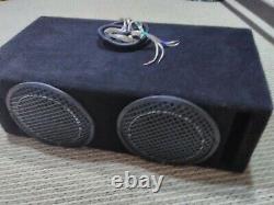 Two Rockford Fosgate Punch P1 dual 8 inch loaded Subwoofer box read
